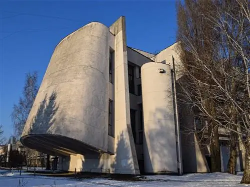 Дизайн одного из кампусов Киевского национального университета в виде космического корабля