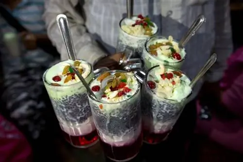 Фалуда: идеальное завершающее блюдо для сладкоежек.