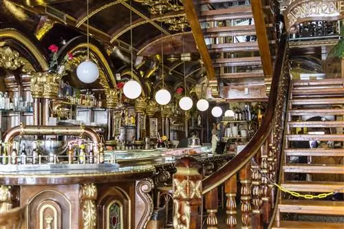 Новости путешествий - Испания, Мадрид. Интерьер кафе-ресторана La Catedral