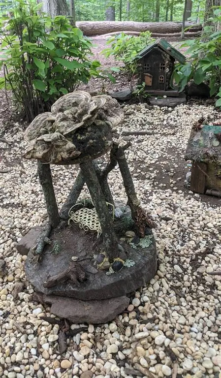 Дома на тропе фей в заповеднике Саут-Маунтин