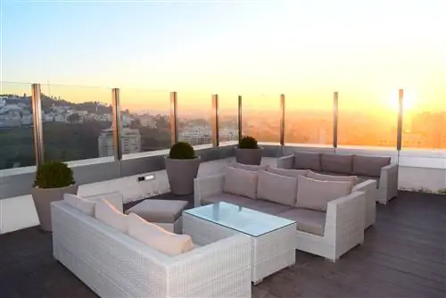 Закат в отеле Hilton Tanger City Centre.