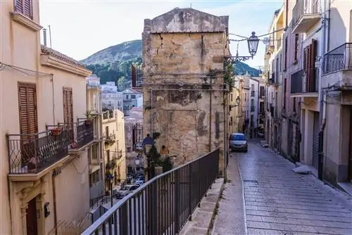 Салеми Сицилия-j.webp