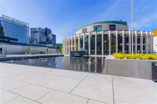 Комплекс Place des Arts в Монреале