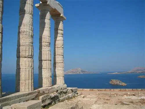 Вид на храм Посейдона