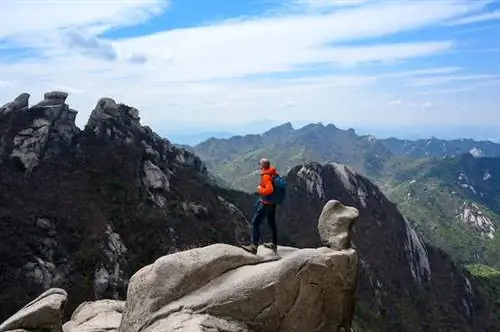 Отправляйтесь в поход по этим популярным маршрутам в Южной Корее