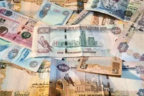 Как получать деньги и управлять налогами в качестве цифрового кочевника