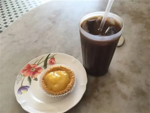 Яичные пироги - это то, что нужно попробовать в Тонг Хенг, Сингапур.