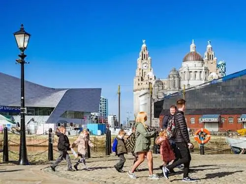 Когда ехать в Ливерпуль на музыкальные фестивали, рождественские ярмарки и футбольное безумие