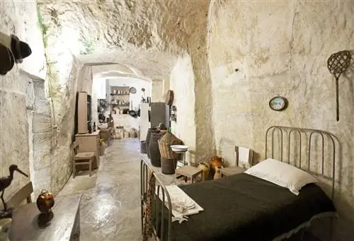 Пещерная жизнь в Матере была простой