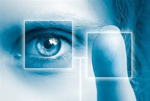 Сможет ли технология биометрического сканирования лица облегчить посадку в самолет?