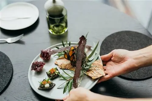 Вы найдете захватывающие текстуры и вкусы в Wildflower, Перт.