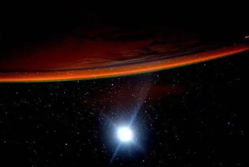 stationcdrkelly: TuesdayTransformation Буквально наслаждаюсь плодами труда. YearInSpace zeroG fresh fruit ISSCargo HTV5 spacefood космос