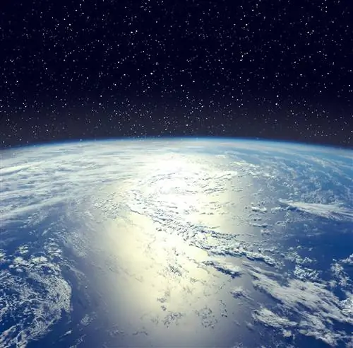 Вид на Землю из космоса
