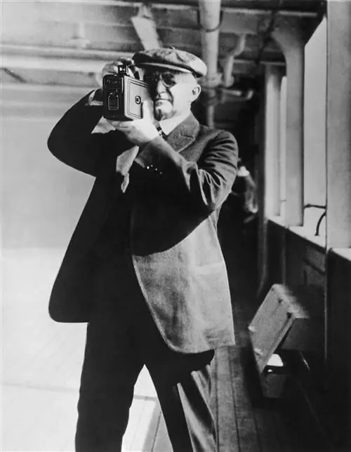Джордж Истман был основателем Kodak.
