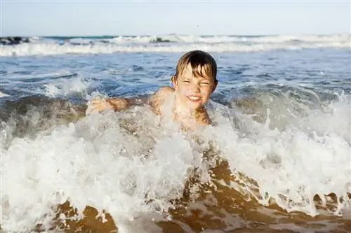 Игра в серфинг