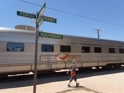 От побережья до побережья: через Австралию по железной дороге на борту Индийского Тихого океана