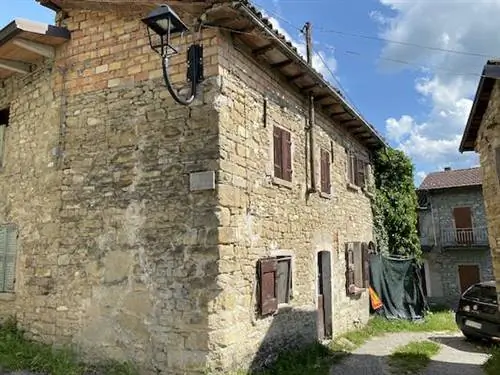 Сделайте ставку всего за 1 евро, чтобы получить шанс жить на пенсии в одном из этих итальянских домов