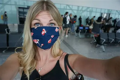 IN_У ворот LHR-MAD-j.webp