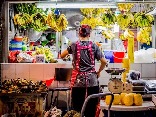 Старое встречается с новым в историческом Гейланге, районе, богатом отреставрированными магазинами и традиционными закусочными.