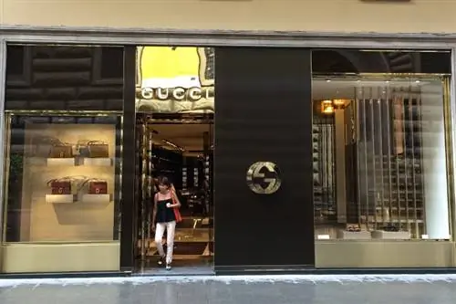 Магазин Gucci во Флоренции.