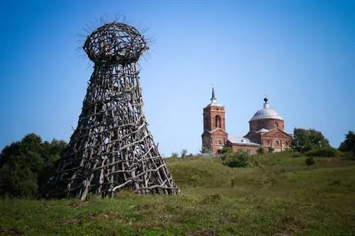 Никола-Ленивец: современное искусство в русской деревне