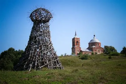 Маяк на Угре работы Николая Полисского в Никола-Ленивце.