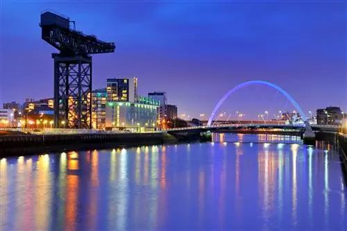 Финнистонский мост и судостроительный кран, Глазго