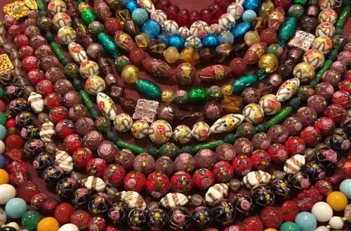 Старинные бусины из венецианского стекла