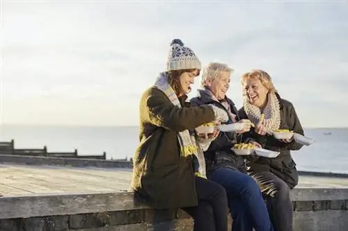 16 лучших мест, где можно поесть на побережье наследия Кента: от уличных продуктовых рынков до сельских гастропабов