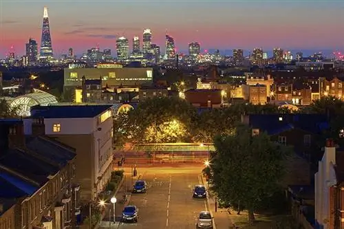 Вид на центр Лондона с крыш Peckham. Вид на центр Лондона с крыш Peckham.