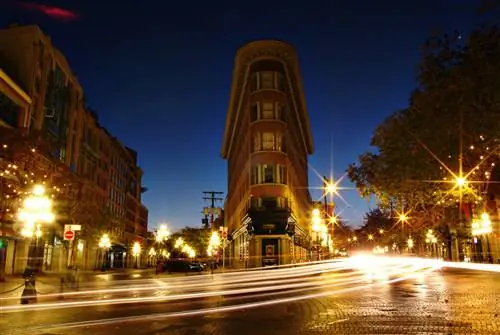 Гастаун сочетает в себе современную моду и историческую архитектуру.