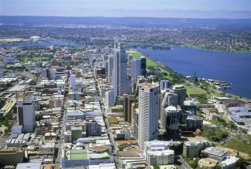 Яркий городской пейзаж, вид на реку и отличный кофе на каждом углу - Перт - превосходное место для отдыха на выходных.