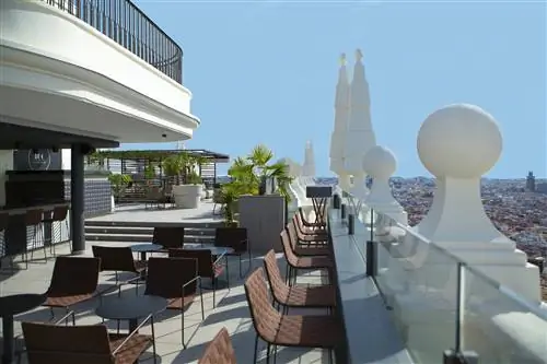 Мадридский бар на крыше отеля Riu Plaza