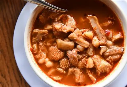 миска мясного рагу-j.webp