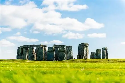 Стоунхендж: познакомьтесь с самым загадочным памятником Англии