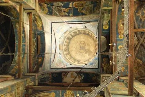 Потолочная фреска монастыря Дечани.