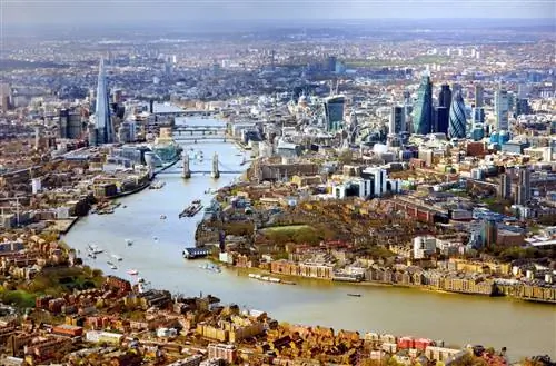 Лондон: бесспорно величественный, на удивление трудно определить.