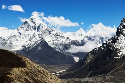 Вид на Ама-Даблам с тропы на Чо Ла.