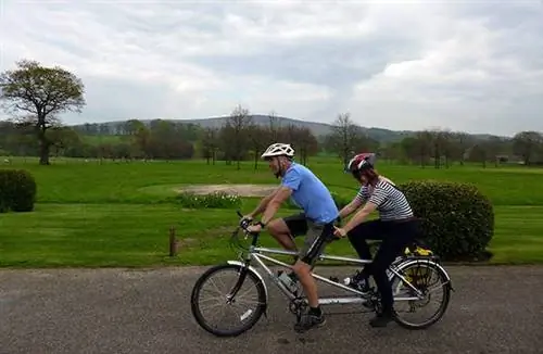 Шесть необычных развлечений в Йоркшире, Англия