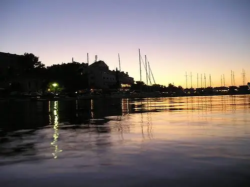 Особенности - Млет