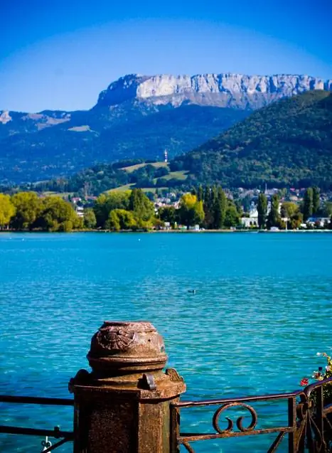 Особенности - аннеси