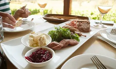 Особенности - 8356674053_bf0e24c91e_o