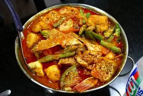 Особенности - Карри из рыбьей головы