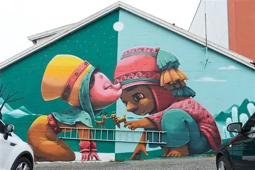 гигантское граффити в центре города Бодо (c) Артур ВидакНурФото через Getty Images-j.webp