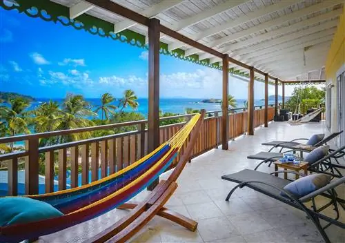 Терраса Estate Villa в отеле Bequia Beach