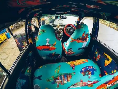 Красочные такси в Мумбаи