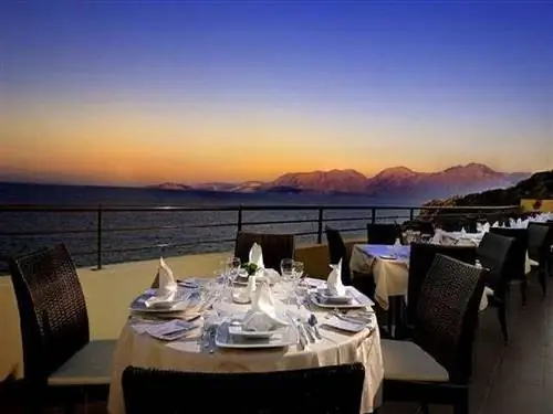 Обманутая угольная шахта: новозеландцев арестовали на Пхукете спустя два года