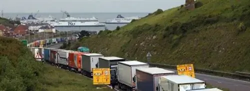 Рабочие парома создают хаос на дорогах в Евротоннеле