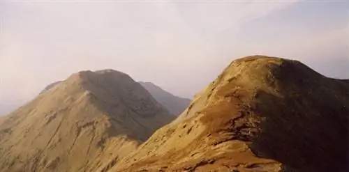 Пересечение гор Коннемара: Двенадцать Бенов