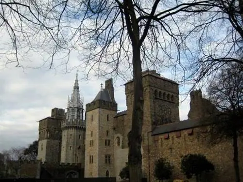 Касл-Кардифф